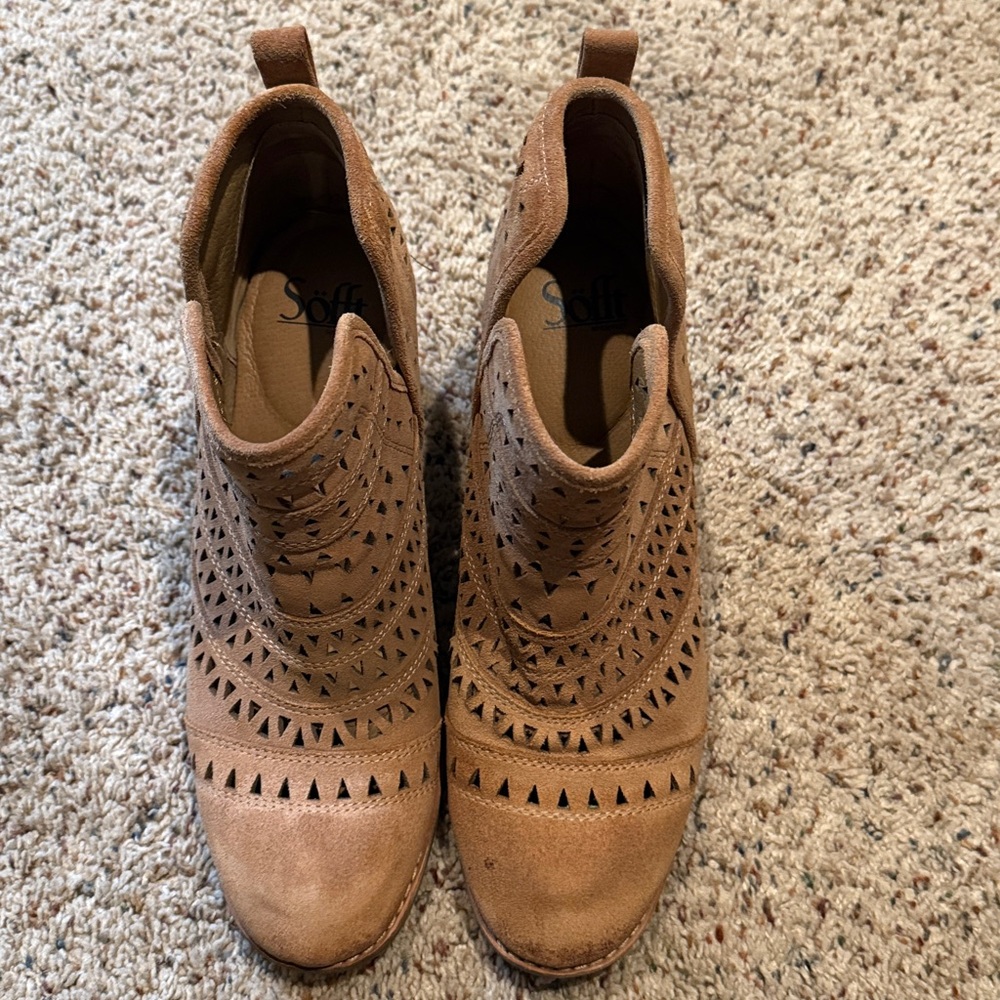 Sofft Brown Perforated Ankle Boots
